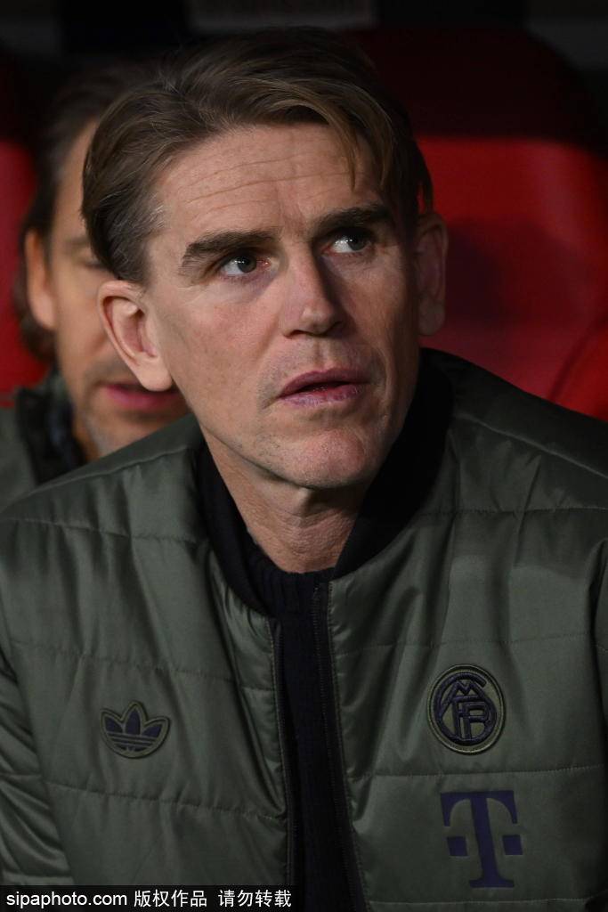 拜仁与孔帕尼续约,冲击德甲与欧冠双冠的决心